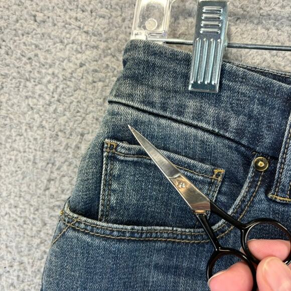 Chicos So Slimming Jeans XS Medallion Embroidered Girlfriend Ankle Pink Red 00R - Picture 11 of 12